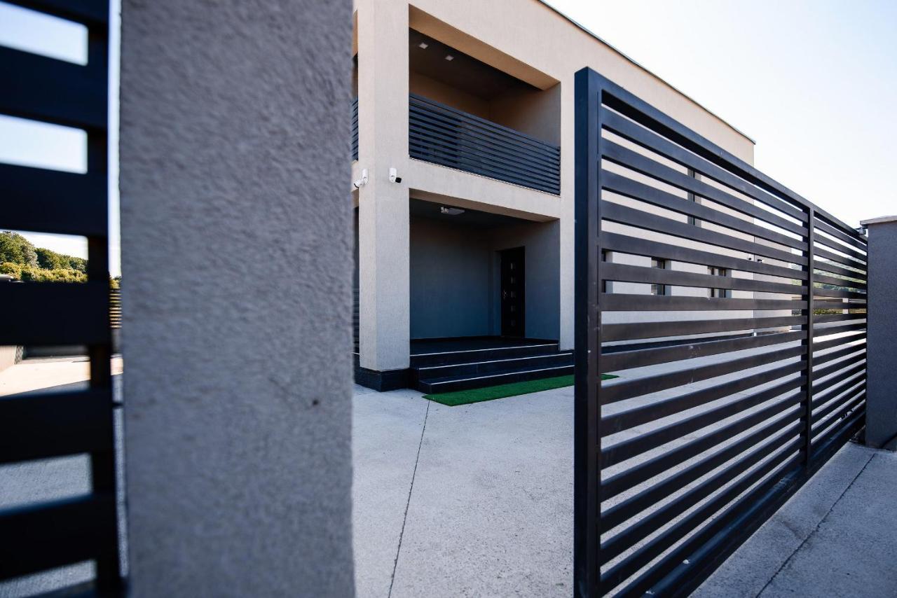 Concept Villa Livezeni  Exterior photo